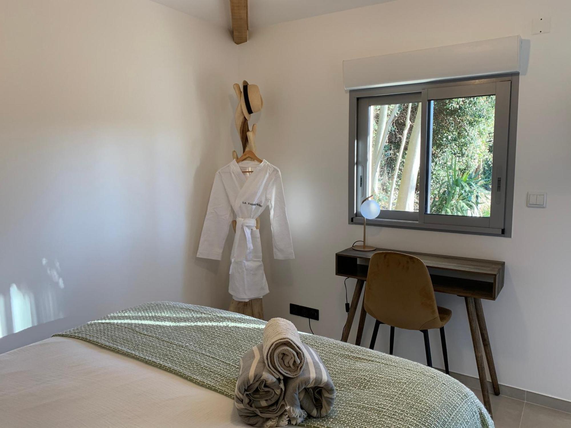 La Parenthese Saint Donat Hotel Aix-en-Provence Bilik gambar